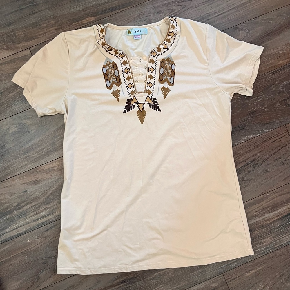 Unique looking Tshirt